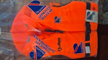 Zwemvest. Regatta. Nieuw!  beschikbaar voor biedingen