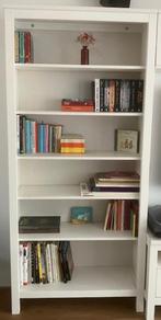 Hemnes boekenkast (wit), twee stuks [Ikea], Huis en Inrichting, Kasten | Boekenkasten, Ophalen, Met plank(en), Gebruikt, 50 tot 100 cm