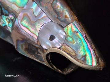 zeer mooi oud flexibel visje beschikbaar voor biedingen