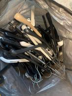 Kledinghangers - Zak vol! Per 3 gratis op te halen!, Kleding | Dames, Kledinghangers, Ophalen of Verzenden, Gebruikt, Kunststof