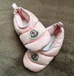 Moncler baby slofjes/schoenen met logopatch, Kinderen en Baby's, Babykleding | Schoentjes en Sokjes, Ophalen, Schoentjes, Meisje