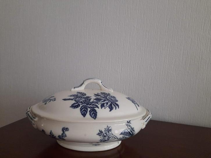 OVALE SERVEERSCHAAL MET DEKSEL, Huis en Inrichting, Keuken | Servies, Zo goed als nieuw, Schaal of Schalen, Overige stijlen, Aardewerk
