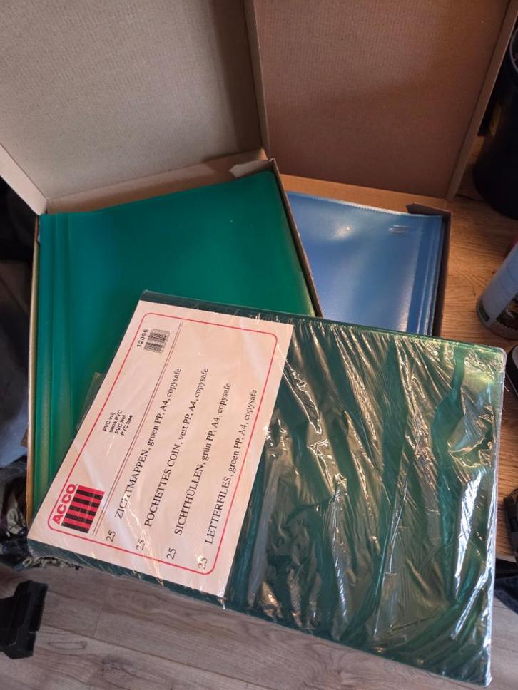 zichtmappen groen en blauw A4 ongeveer 225 stuks, Diversen, Schrijfwaren, Nieuw, Ophalen of Verzenden