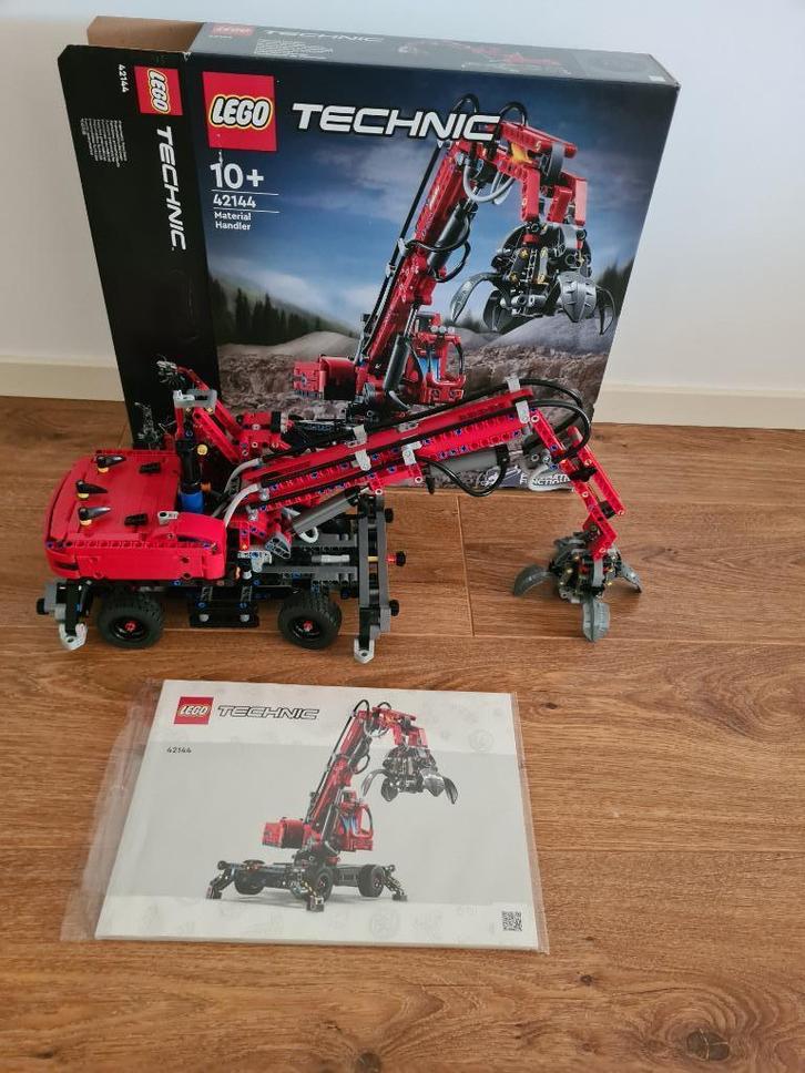 Lego technic 42144 overslagkraan, Kinderen en Baby's, Speelgoed | Duplo en Lego, Zo goed als nieuw, Lego, Complete set, Ophalen
