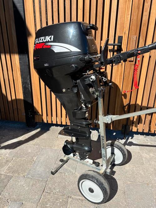 Suzuki DF 9.9, Watersport en Boten, Accessoires en Onderhoud, Zo goed als nieuw, Motor en Techniek, Ophalen