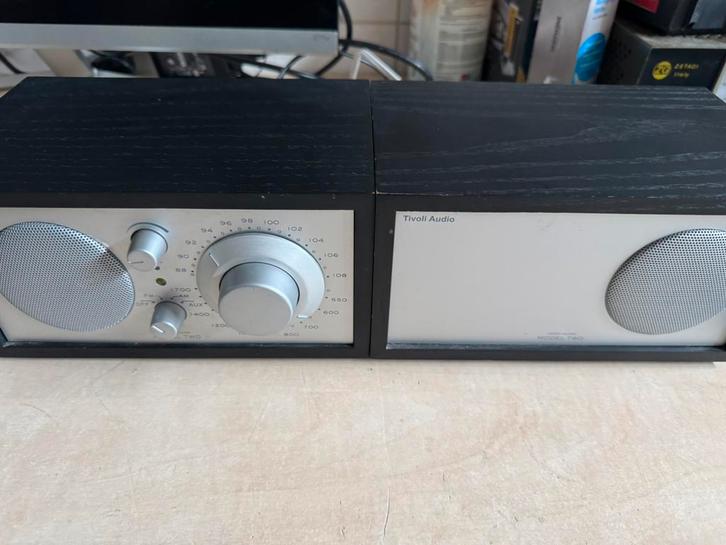 Tivoli audio model two met luidspreker voor stereo geluid, Audio, Tv en Foto, Radio's, Gebruikt, Radio, Ophalen of Verzenden