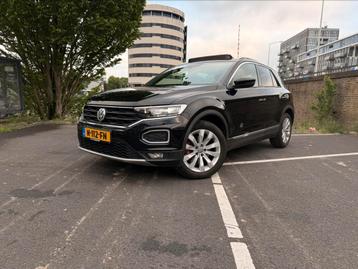 Volkswagen T-Roc 1.5 TSI 150pk 7-DSG 2019 Zwart beschikbaar voor biedingen