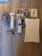Nitendo Wii, inclusief spellen, Spelcomputers en Games, Spelcomputers | Nintendo Wii, Ophalen, Gebruikt, Met 2 controllers, Met games