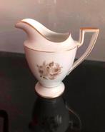 💝 Vintage KÖNIGL. PR. TETTAU MÜNCHEN melkkannetje wit goud, Antiek en Kunst, Antiek | Servies los, Ophalen of Verzenden