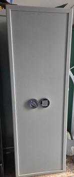 Wapenkast wapenkluis met codeslot - 9 geweren - 150x50x36, Ophalen