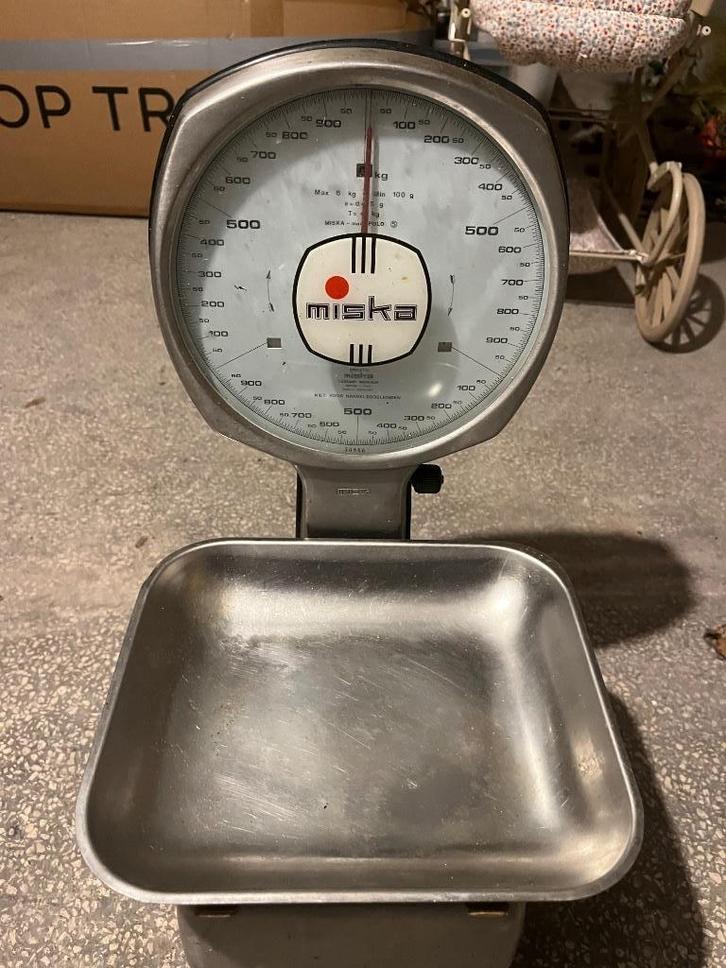 Miska professionele weegschaal vintage, Witgoed en Apparatuur, Weegschalen, Gebruikt, Analoog, Keukenweegschaal, 500 gram of grover