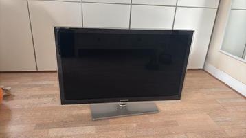 Samsung 40 inch 100hz tv beschikbaar voor biedingen