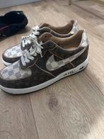 Louis Vuitton Sneakers Maat 45, Kleding | Heren, Schoenen, Ophalen of Verzenden, Gedragen, Bruin, Sneakers of Gympen