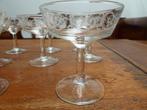 8 vintage champagnecoupes, Luminarc model Arabesque, Antiek en Kunst, Antiek | Glas en Kristal, Ophalen of Verzenden