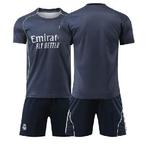 Real Madrid uit tenue, Sport en Fitness, Voetbal, Maat XS of kleiner, Ophalen of Verzenden, Nieuw, Set