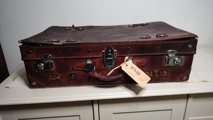 K529 VINTAGE jaren 60 kederen koffer om goede staat, Sieraden, Tassen en Uiterlijk, Koffers, Gebruikt, Leer, 60 tot 70 cm, 35 tot 45 cm