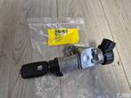 VW Polo 6r / Up contactslot met sleutel 6r0905851b €30, Auto-onderdelen, Ophalen of Verzenden, Gebruikt, Volkswagen