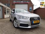 Audi A1 Sportback 1.0 TFSI Dealer onderhouden, 1e Eigenaar A, Auto's, Audi, Stof, 4 stoelen, 23 km/l, Origineel Nederlands