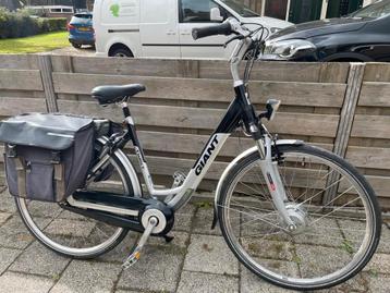 Giant twist dubbel 8 versn 50 frame 28 inc beschikbaar voor biedingen