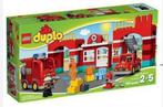 Lego Duplo Brandweerkazerne 10593, compleet, Kinderen en Baby's, Speelgoed | Duplo en Lego, Ophalen of Verzenden, Zo goed als nieuw