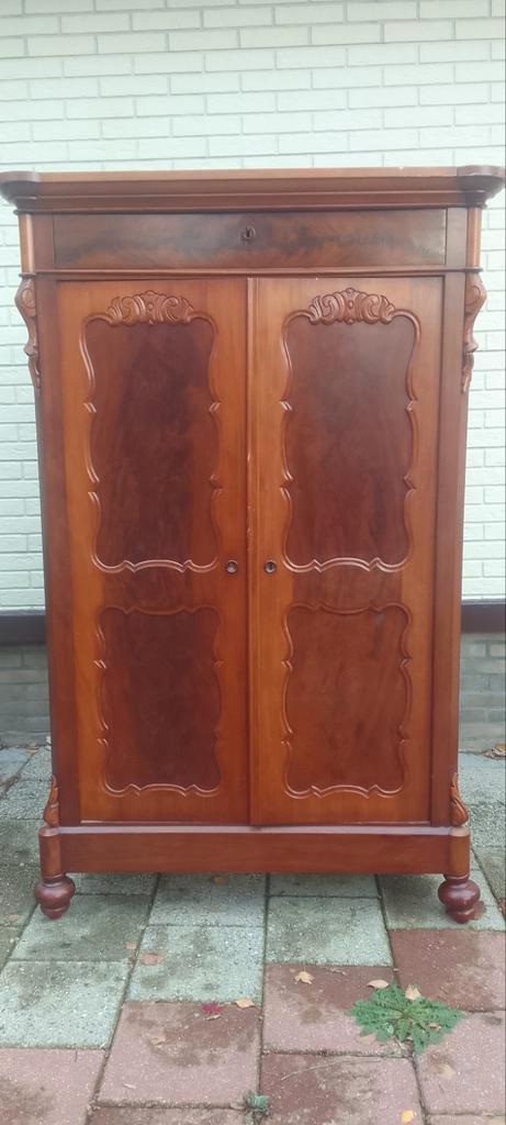 Antieke mahonie houten kast, Antiek en Kunst, Antiek | Meubels | Kasten, Ophalen of Verzenden
