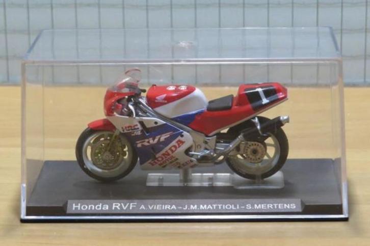 59871: Honda RVF - A.Vieira/J.M.Mattioli/S.Mertens - Atlas, Hobby en Vrije tijd, Modelauto's | 1:24, Zo goed als nieuw, Motor