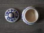 Delfts Blauwe pot met deksel en motief (hoogte 10 cm), Ophalen of Verzenden