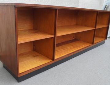  vintage toonbank  winkelkast schoolkast  boekenkast         beschikbaar voor biedingen