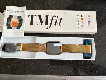 Smartwatch gouden oorloge armband beschikbaar voor biedingen