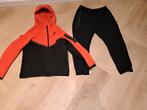 Nike tech Fleece maat 147-158, kindermaat L, Ophalen of Verzenden, Zo goed als nieuw, Jongen of Meisje