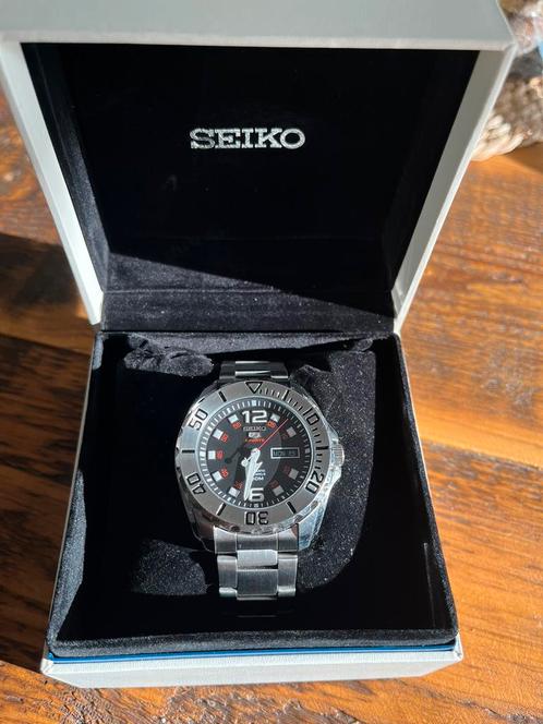 Seiko SRPB33K1 Baby Monster 5 Sports “Rare”, Sieraden, Tassen en Uiterlijk, Horloges | Heren, Zo goed als nieuw, Polshorloge, Seiko
