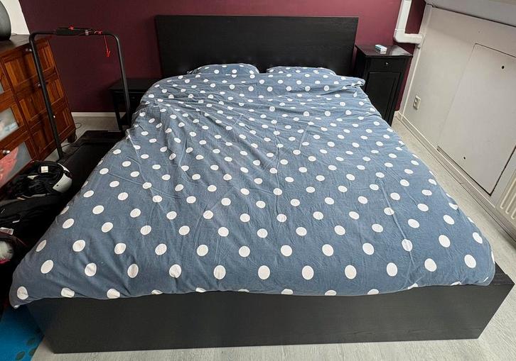 Ikea Malm bed 160, zwartbruin, Huis en Inrichting, Slaapkamer | Complete slaapkamers, Zo goed als nieuw, Tweepersoons, Ophalen