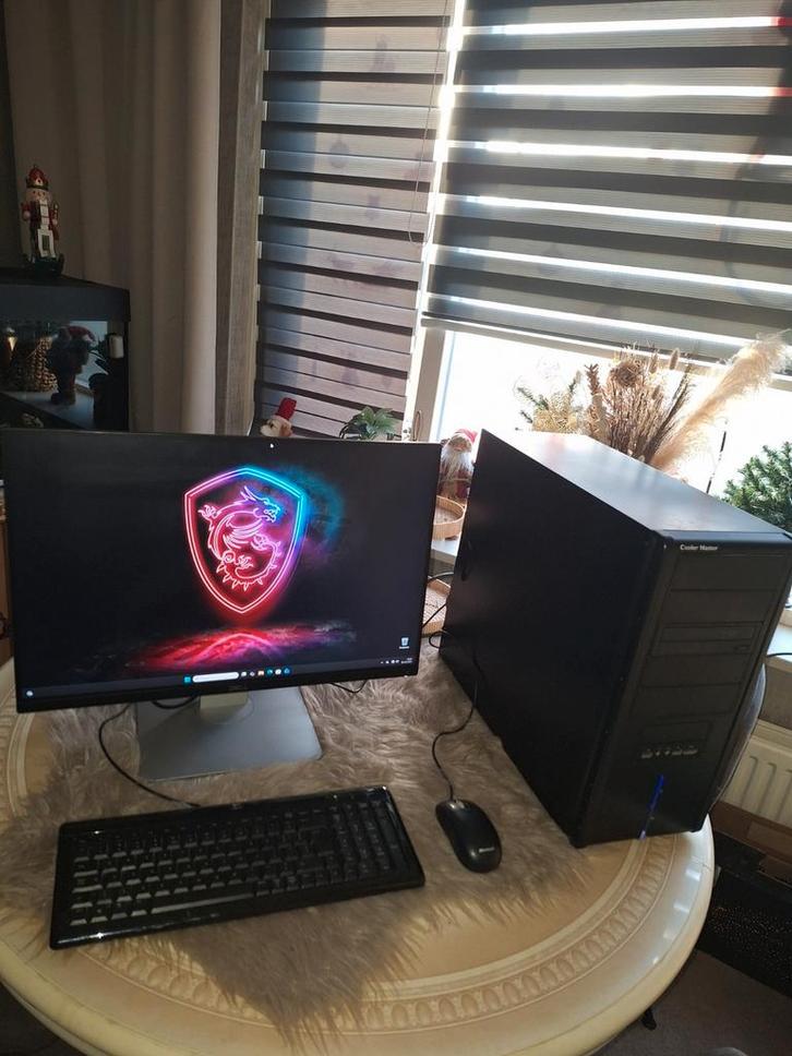 Complete i5, Computers en Software, Desktop Pc's, Zo goed als nieuw, 3 tot 4 Ghz, HDD, SSD, 8 GB, Met videokaart, Met monitor