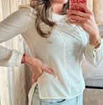 Supertrash crème top in maat 36, Kleding | Dames, Tops, Supertrash, Wit, Ophalen of Verzenden, Zo goed als nieuw