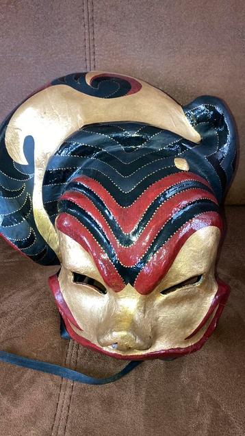 Maskerade Venetiaans Masker Papier-Maché beschikbaar voor biedingen