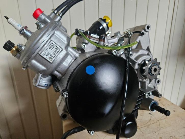 Minarelli AM6 blok 100% NIEUW & ORIGINEEL motorblok Gen2, Fietsen en Brommers, Brommeronderdelen | Algemeen, Nieuw, Blok, Ophalen