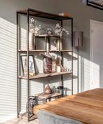 Industriële Boekenkast met Metalen Frame, Ophalen, Met plank(en), Gebruikt, 100 tot 150 cm