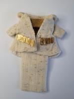 Vintage Barbie kleding/ mantelpakje /gouden riem / jaren 60, Ophalen of Verzenden, Gebruikt, Kleertjes