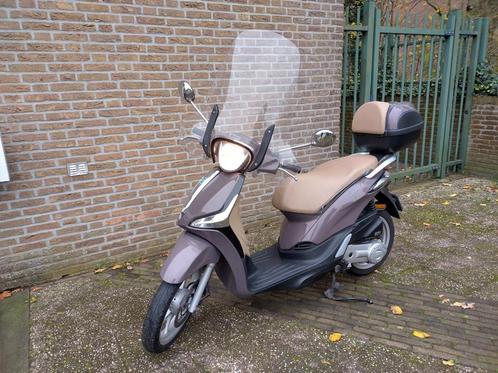 Vespa Piaggio Liberty bromscooter, Fietsen en Brommers, Scooters | Piaggio, Gebruikt, Overige modellen, Ophalen of Verzenden