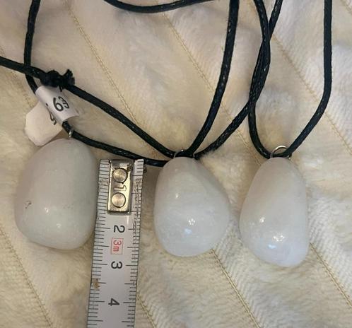 3 x ketting Witte Calciet hanger 3 cm nu € 4,95 per stuk, Sieraden, Tassen en Uiterlijk, Edelstenen, Nieuw, Ophalen of Verzenden