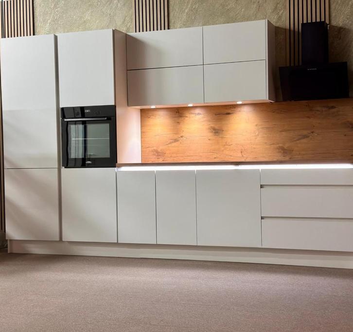 complete keuken, zonder montagekosten., Huis en Inrichting, Keuken | Complete keukens, Nieuw, Overige typen, Wit, Overige materialen