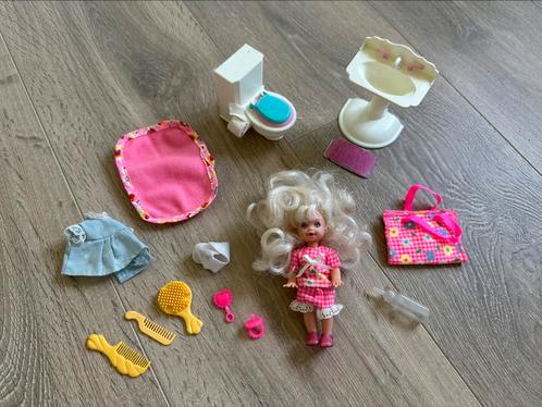 Barbie Shelly potty training, Verzamelen, Poppen, Zo goed als nieuw, Ophalen of Verzenden