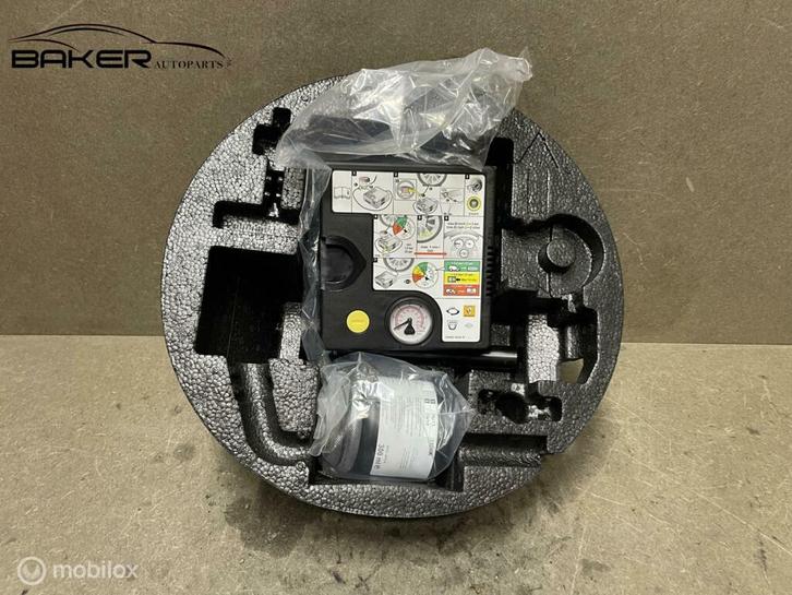 Bandenpomp Renault Clio Estate IV ('13-'20) 995656935R, Auto-onderdelen, Overige Auto-onderdelen, Renault, Gebruikt, Ophalen of Verzenden