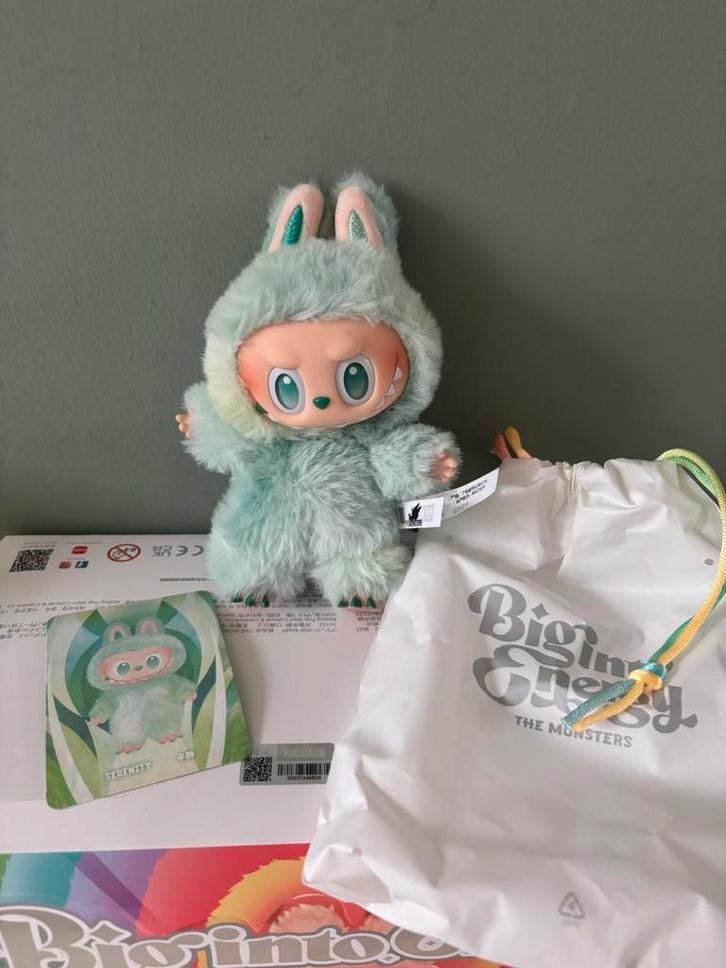 Originele Labubu. Serenity groen Popmart Amsterdam, Verzamelen, Poppetjes en Figuurtjes, Nieuw, Ophalen of Verzenden