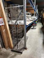 (*0026)  Kaartenmolen met 64 vakjes, van 13 cm breed, Ophalen, Gebruikt