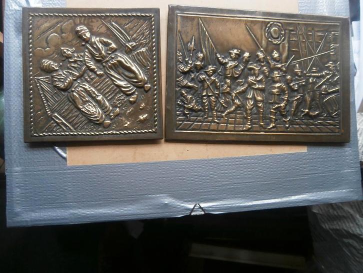 2 Koperen wandbordjes, Boertje en Nachtwacht, Antiek en Kunst, Antiek | Koper en Brons, Koper, Ophalen of Verzenden