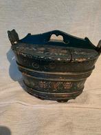 Houten Hinderlopen volkskunst butte, Antiek en Kunst, Antiek | Woonaccessoires, Ophalen of Verzenden