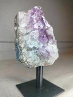 Amethist op standaard - os16, Verzamelen, Mineralen en Fossielen, Ophalen of Verzenden, Mineraal