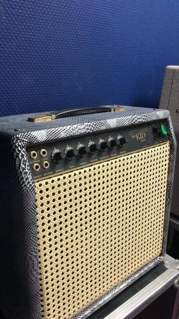 Kitty Hawk " The Kid"Davoli 78 DST-4 Studio Tube Guitar Pre beschikbaar voor biedingen