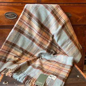 Engels wollen Bronte by Moon plaid Bramble Willow beschikbaar voor biedingen
